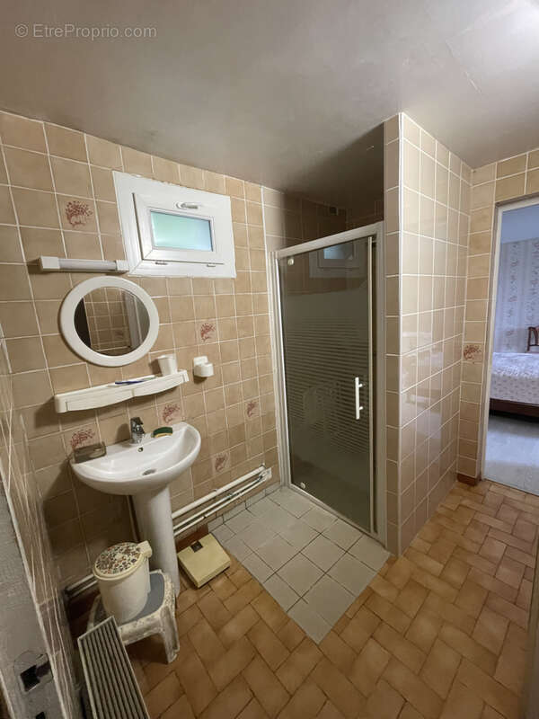 Maison à SASSETOT-LE-MAUCONDUIT