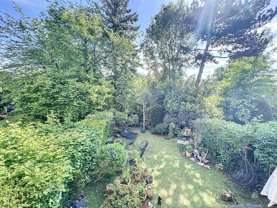 Appartement à VAUCRESSON