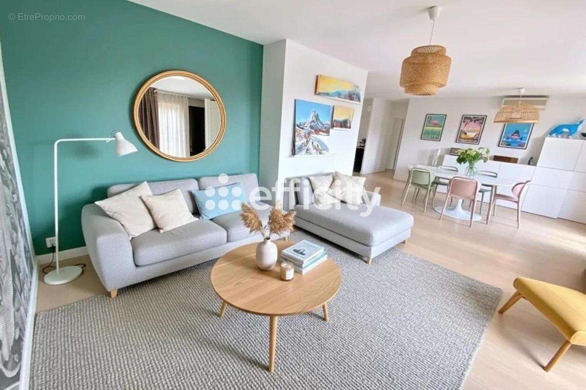 Appartement à LYON-8E