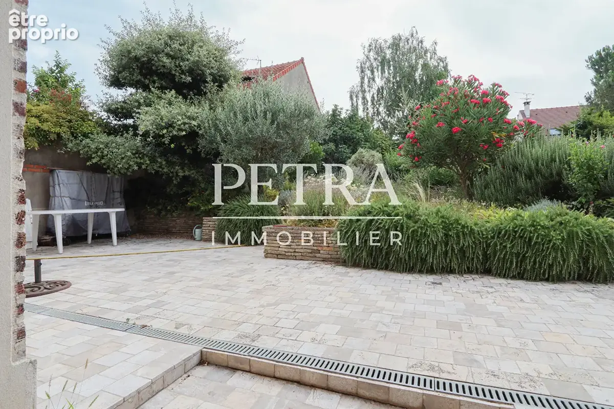 Maison non -mitoyenne 180 m² - 4 chambres - jardin - l'hay les roses - blondeaux - photo 7