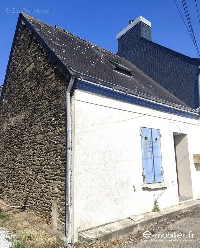 Ecurie Locmaria a rénover - Maison à GROIX