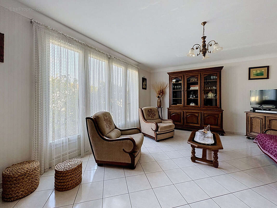 Maison Challans 3 Chambres 89.60 m2 - photo 2