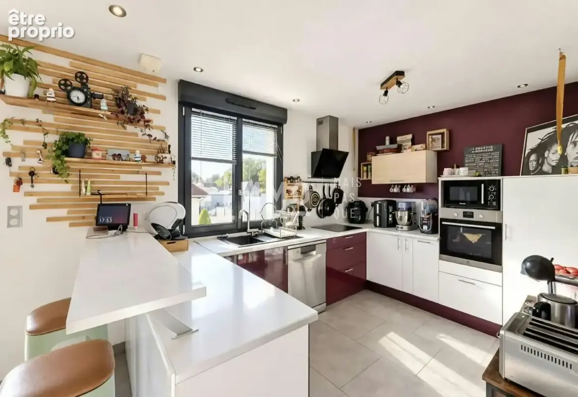 Maison 6 pièces 137 m² à vendre à Brehal (50290) - photo 4