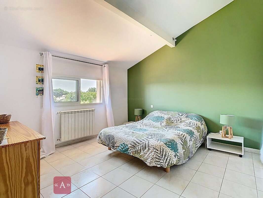 Maison à SAINT-SULPICE