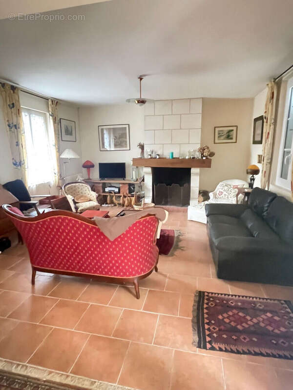 Maison à MONTRICHARD