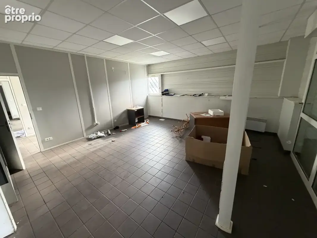 LOCAL D'ACTIVITÉ MARITINE DE 1160 M2 sur 2700 m2 de terrain - photo 5