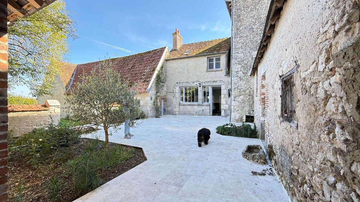 Maison à BEAULIEU-SUR-LOIRE