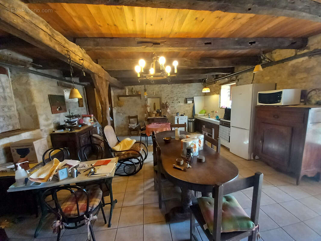 Maison à LACAPELLE-CABANAC