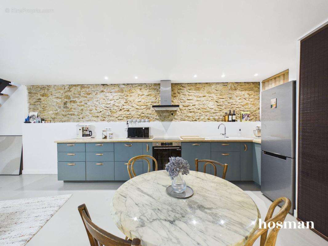 Appartement à PARIS-12E