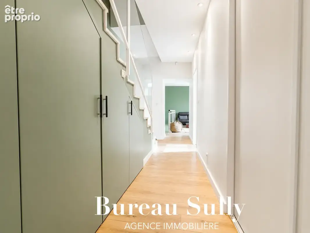 Exclusif : SAINT-DIDIER-AU-MONT D'OR - Centre : Superbe Maison Familiale de Charme (210m2 environ) baignée de - photo 11