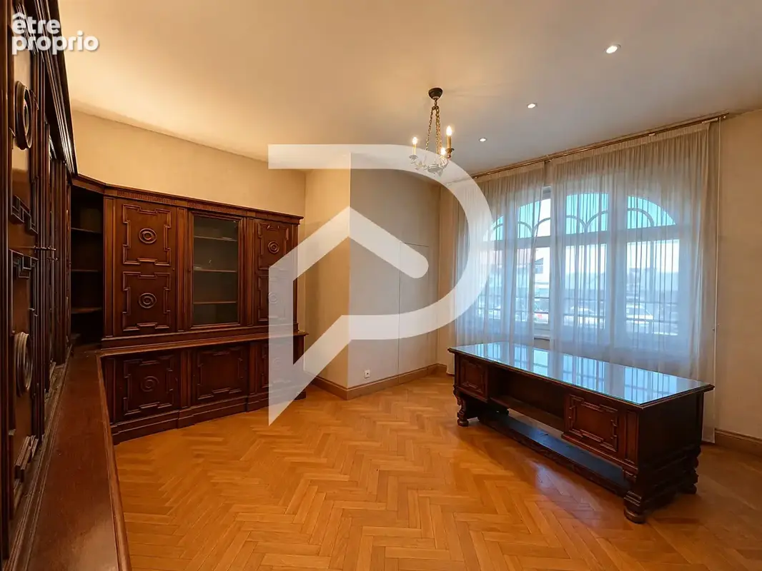 Maison de caractère 9 pièces 322 m² au centre ville de Sarrebourg. - photo 12