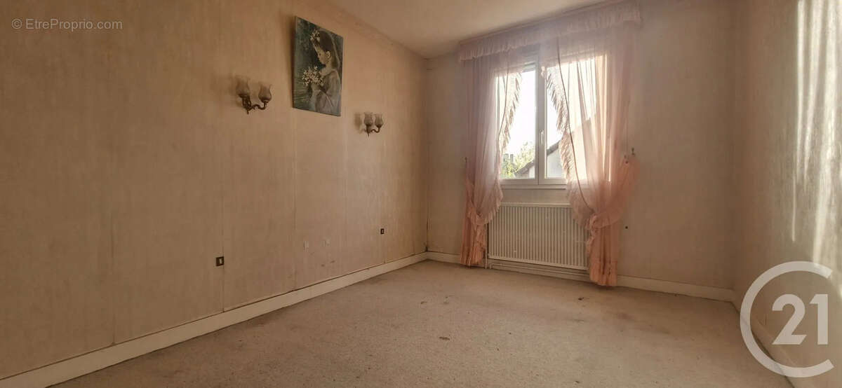 Maison à CHATEAUDUN