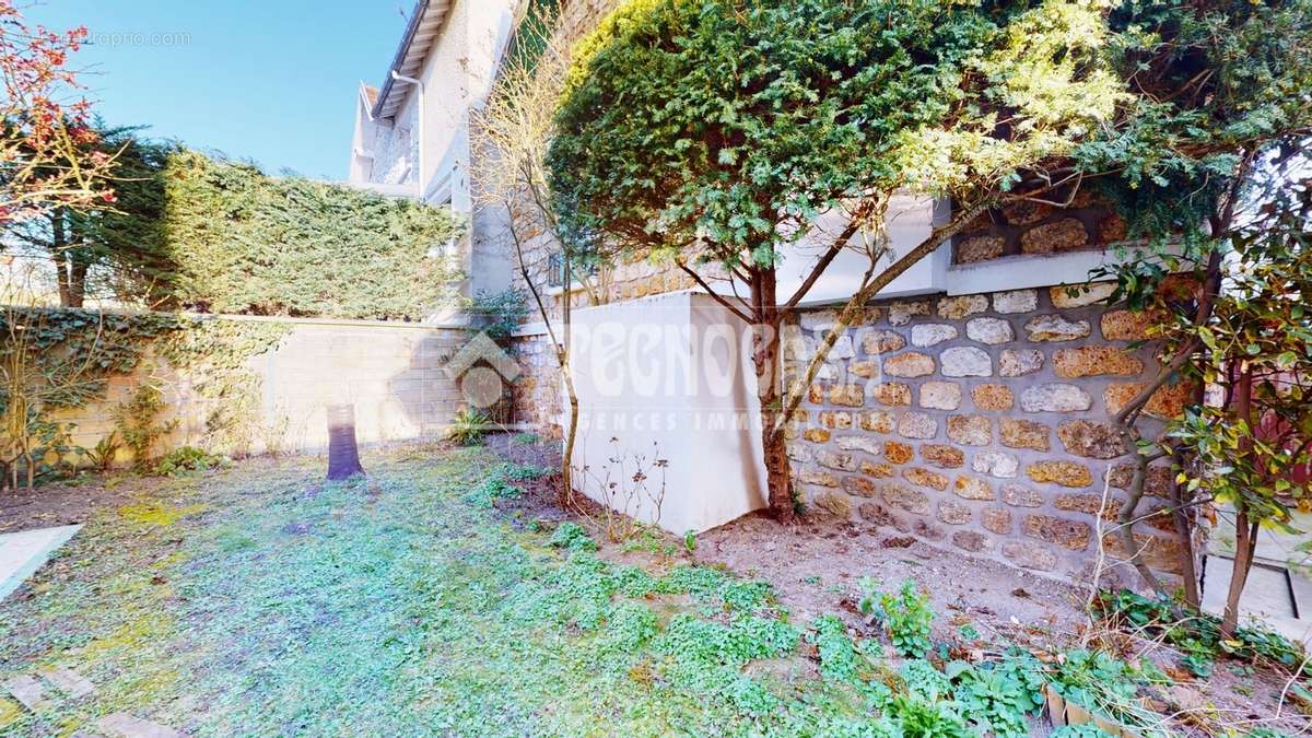 Vends Maison 4 pièces, 104 m² - Le Chesnay-Rocquencourt - photo 3