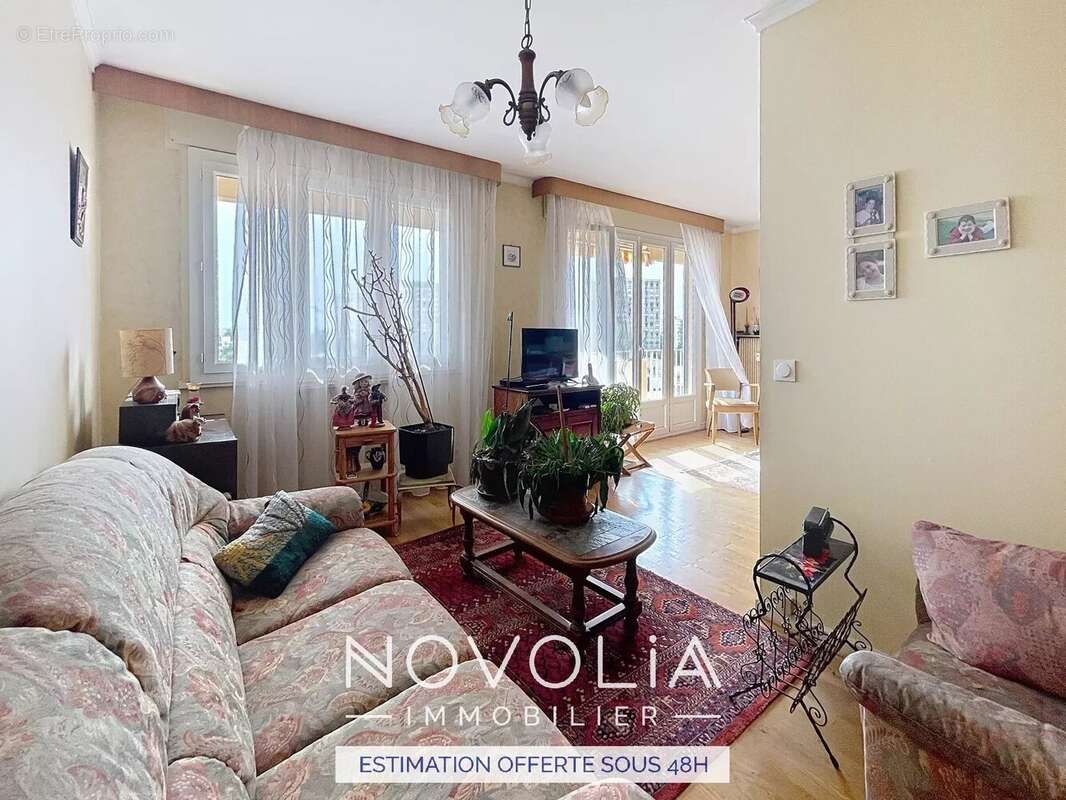 Appartement à LYON-8E