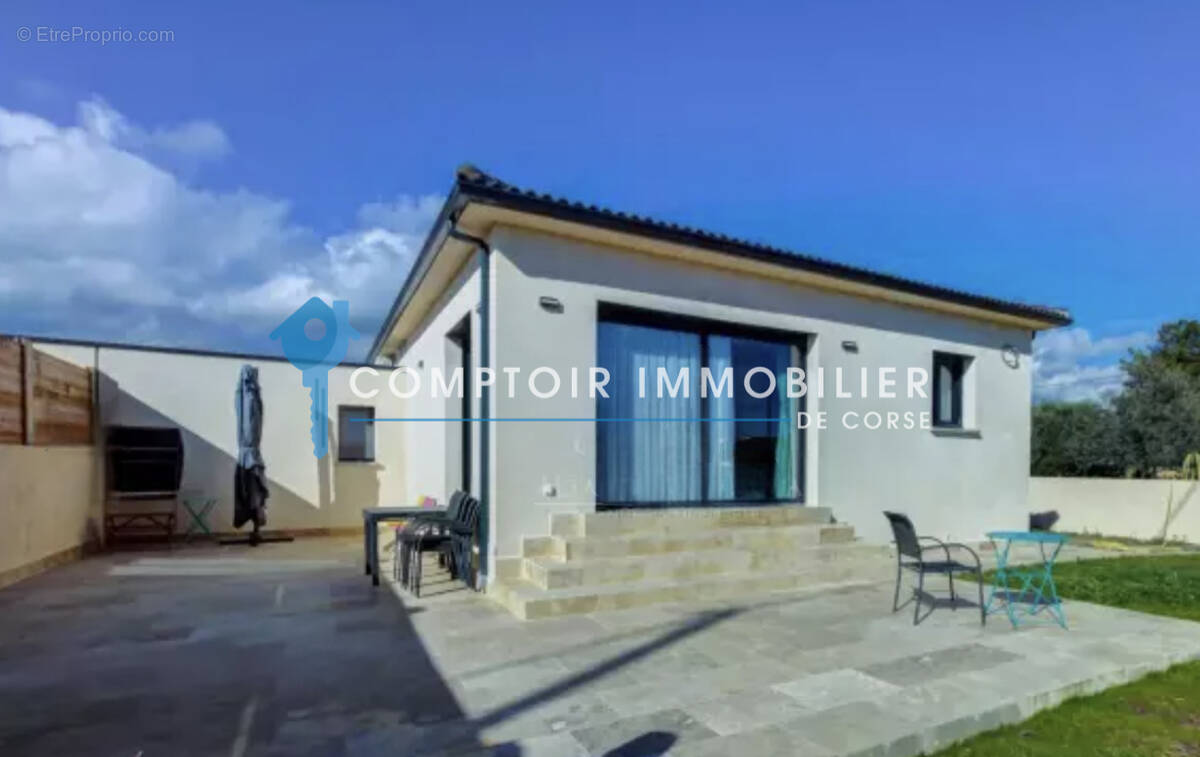Appartement à SOLARO