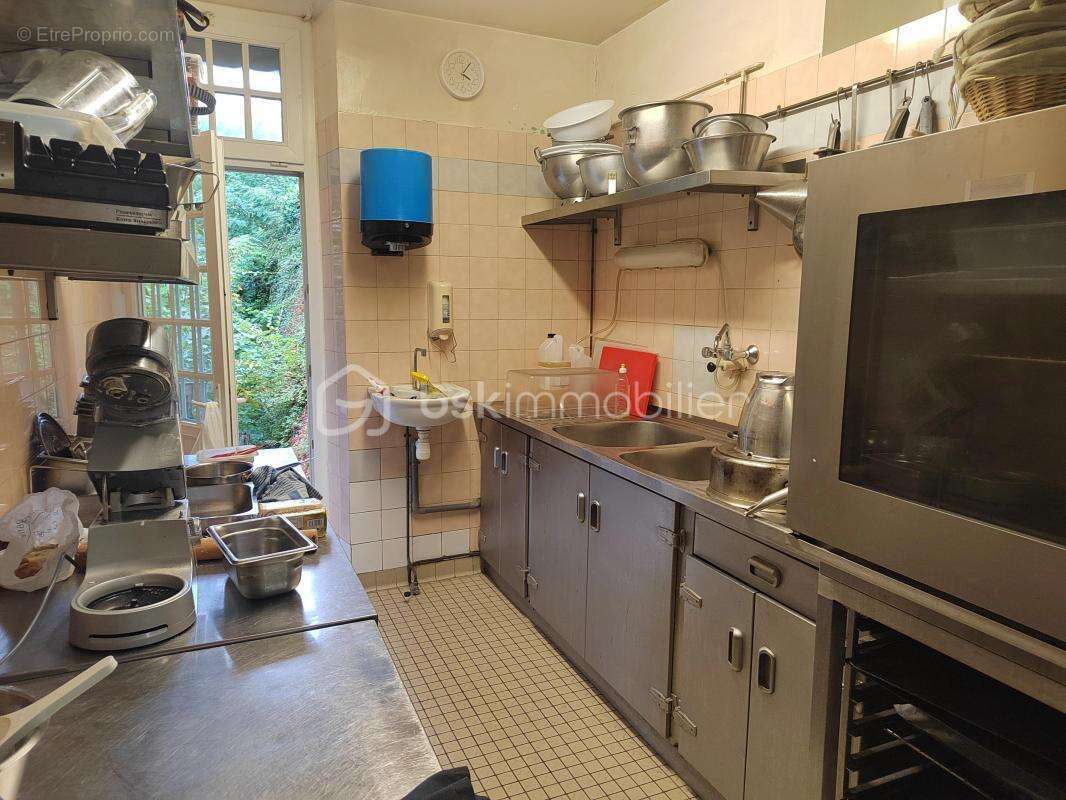 Commerce à ARGENTON-SUR-CREUSE