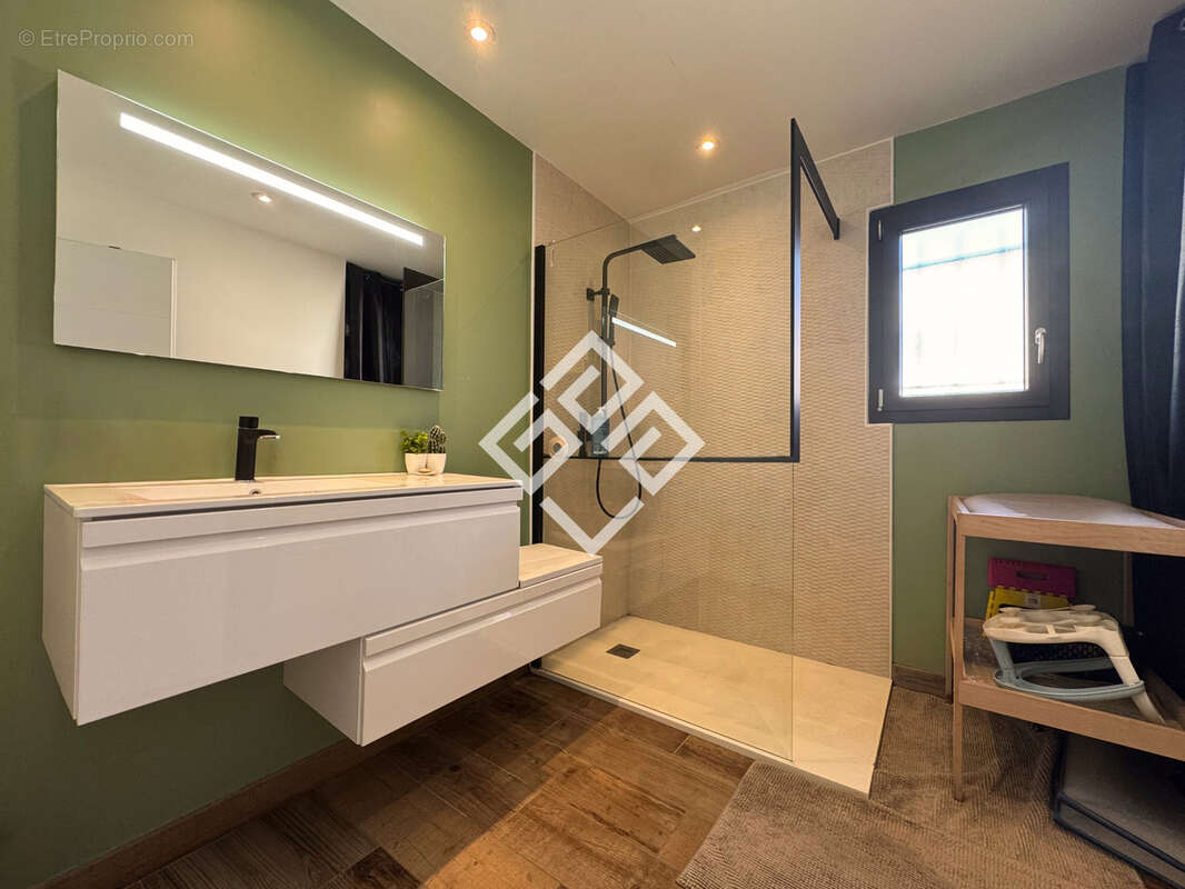 Maison à BIZE-MINERVOIS