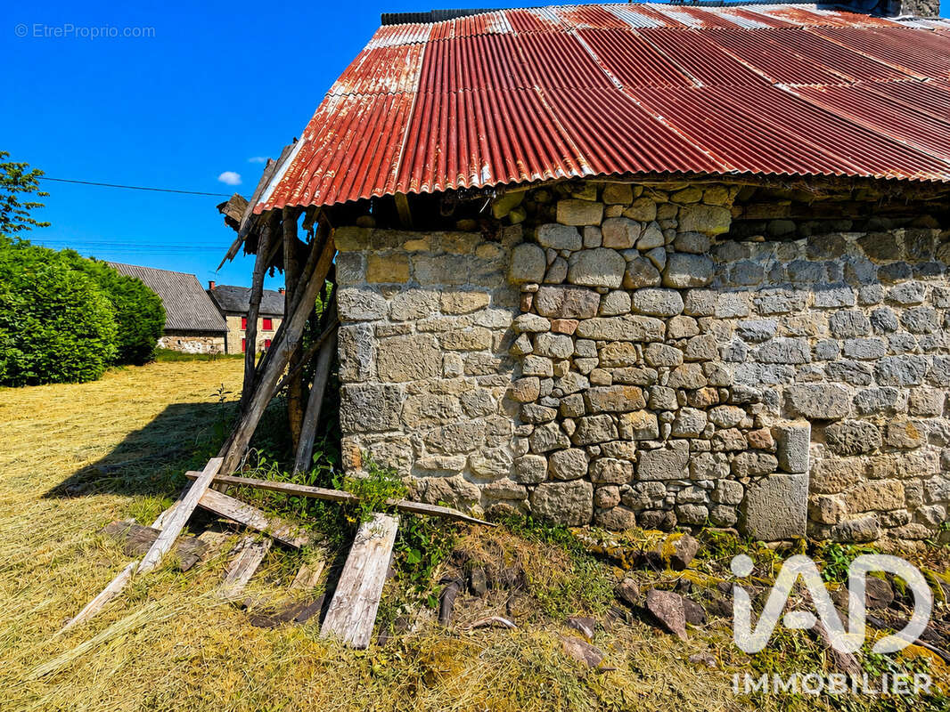 Photo 4 - Maison à SARROUX