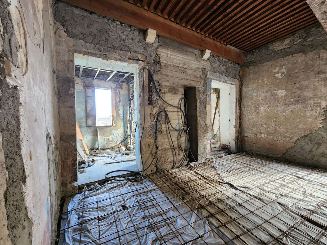 Appartement à PONT-SAINT-ESPRIT