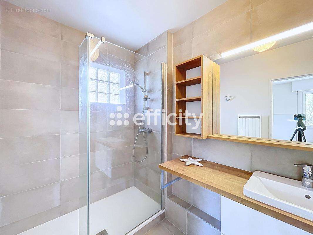 Appartement à CHATENAY-MALABRY