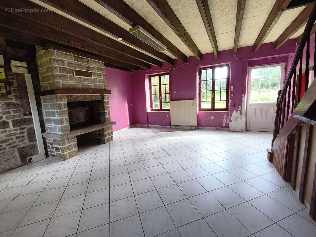 Maison à COULOUVRAY-BOISBENATRE