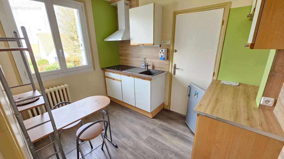 Maison à HOUDAN