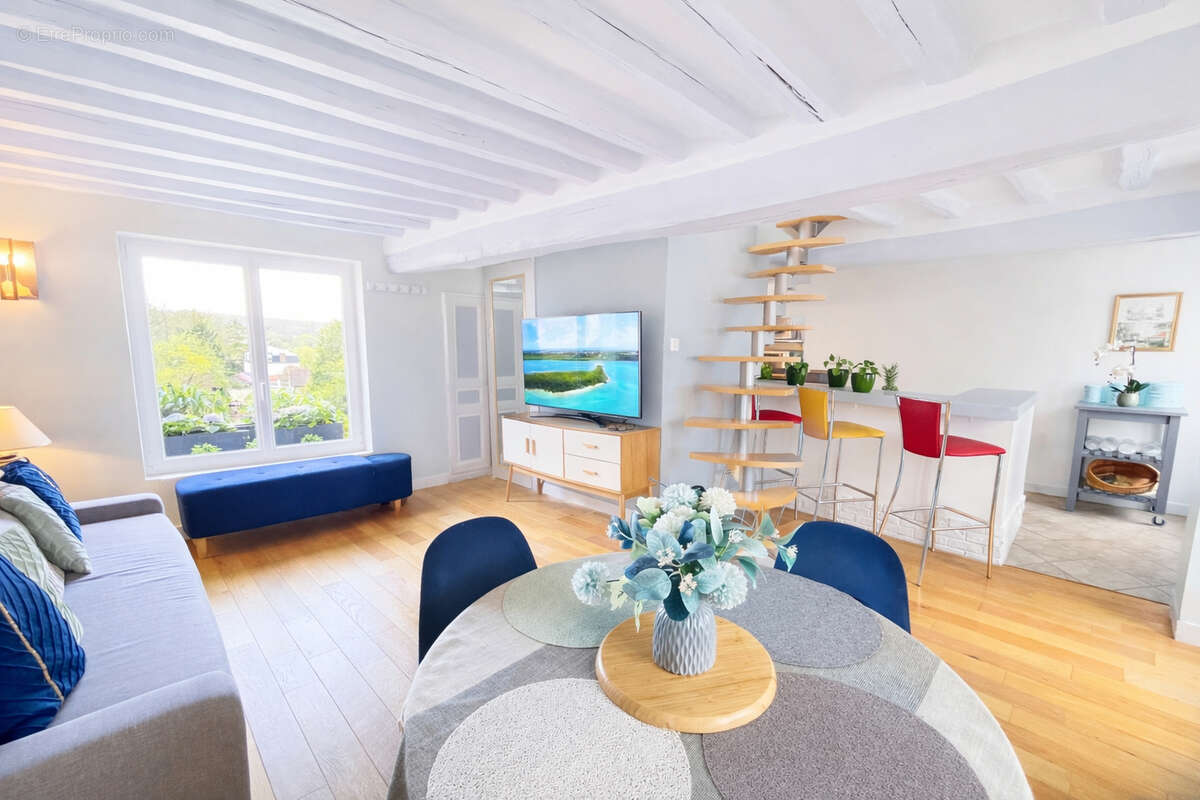 Appartement à COYE-LA-FORET