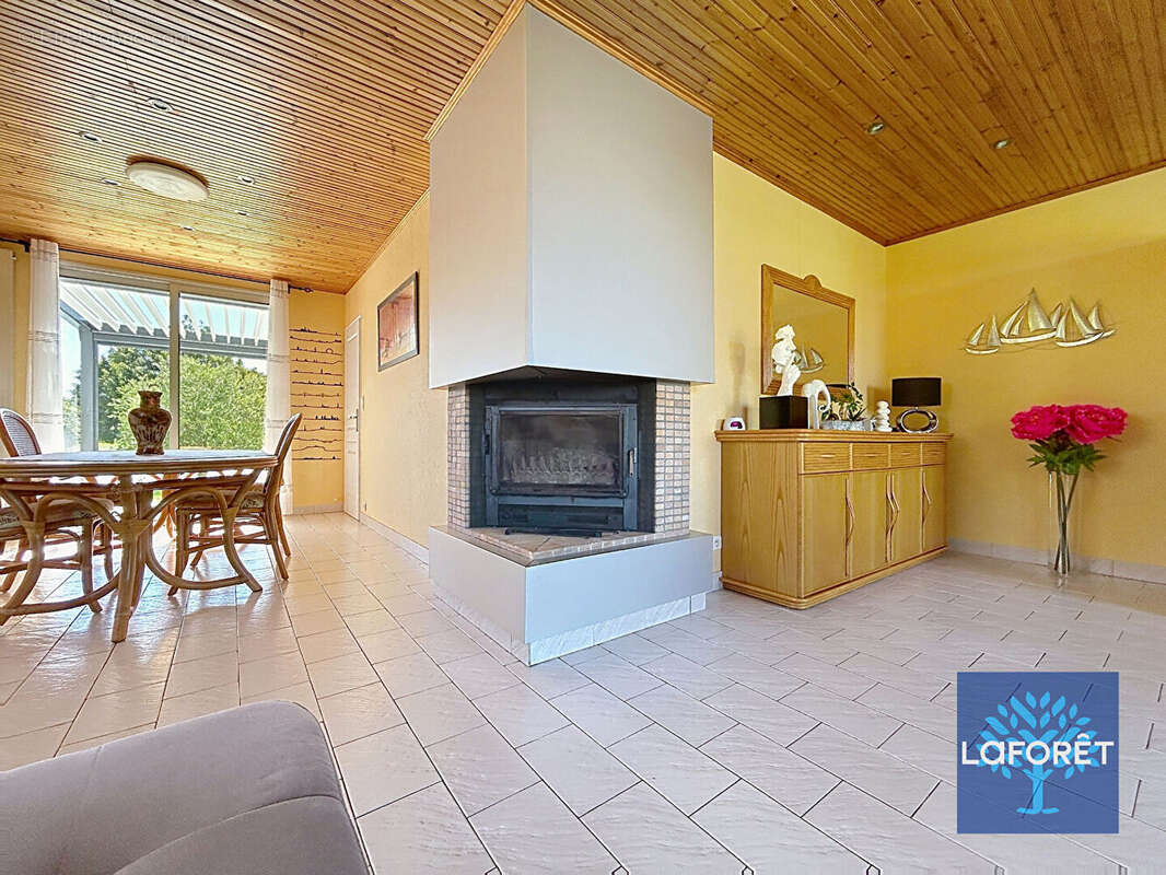 Maison avec piscine et atelier Nesmy 6 pièce(s) - photo 5