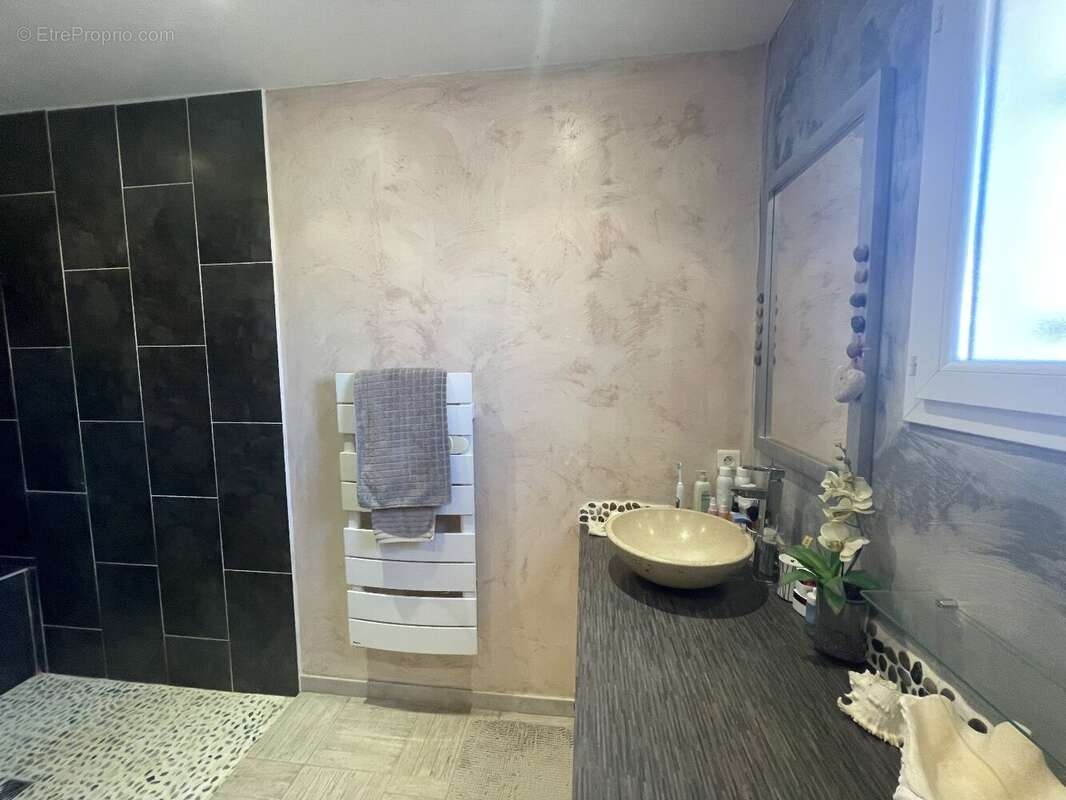 Maison à PUISSALICON