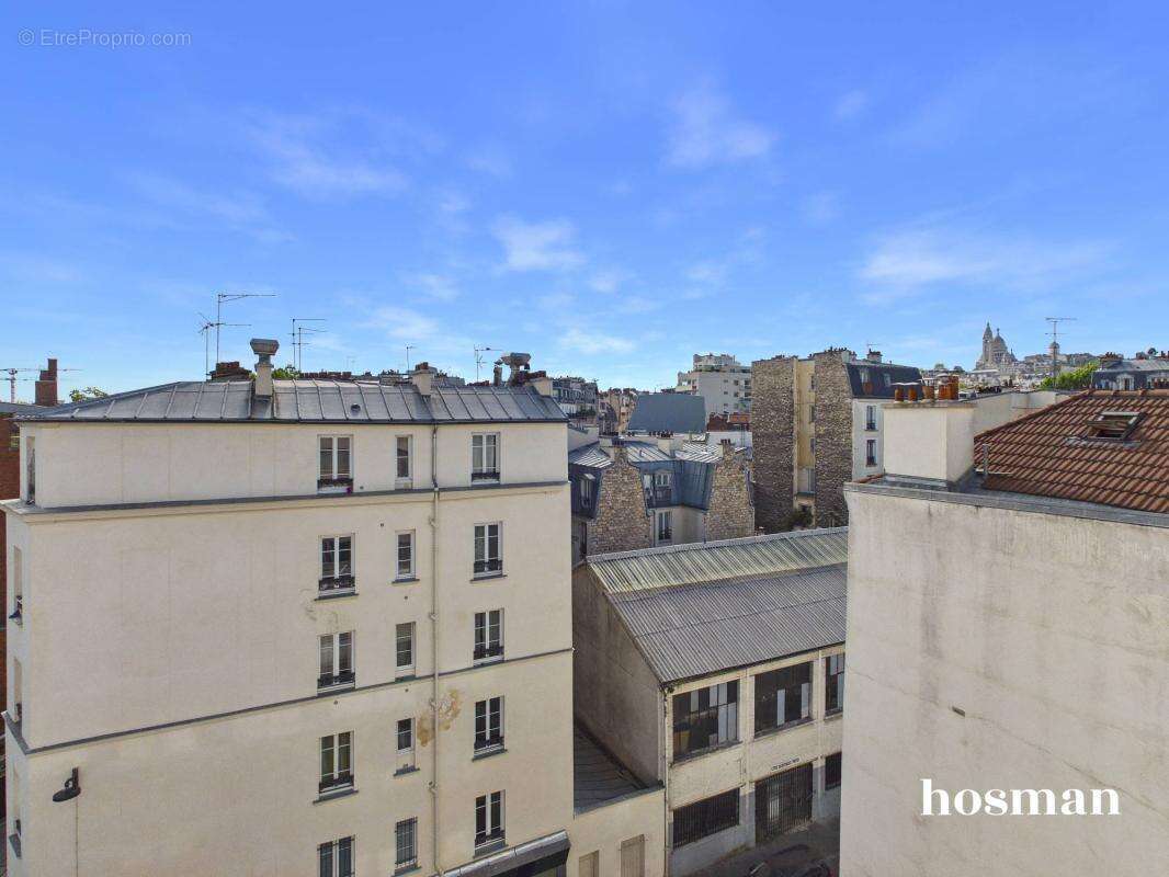 Appartement à PARIS-18E