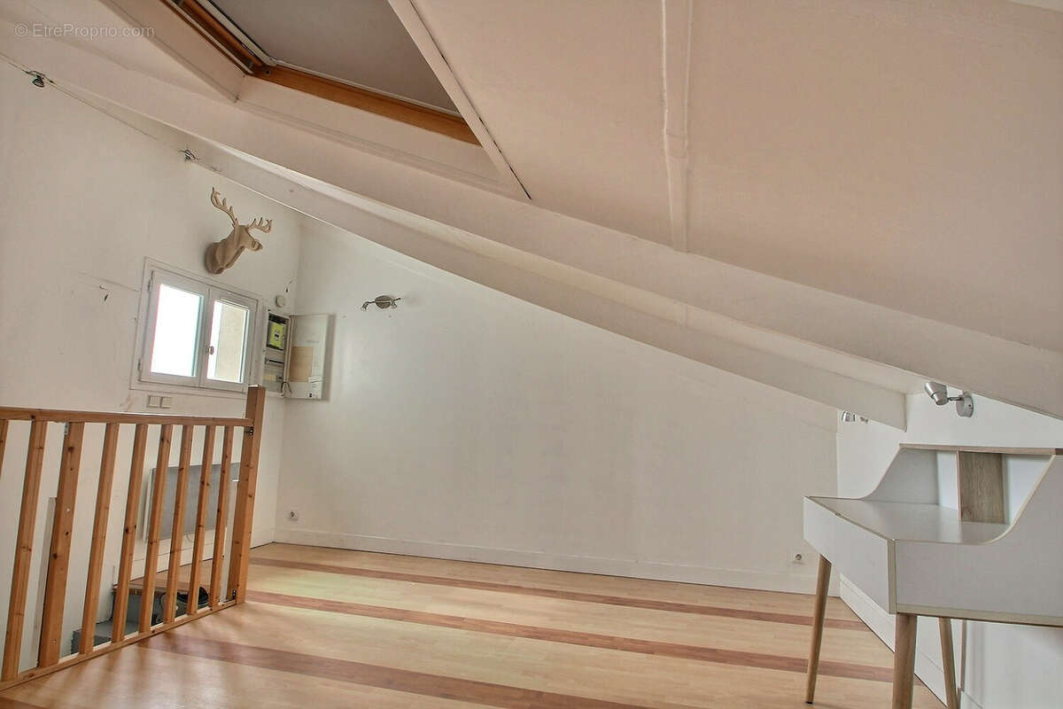 Appartement à NANTERRE