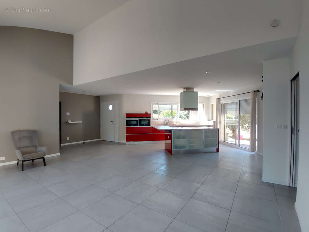 A VENDRE A ST REMY! Maison contemporaine - photo 5