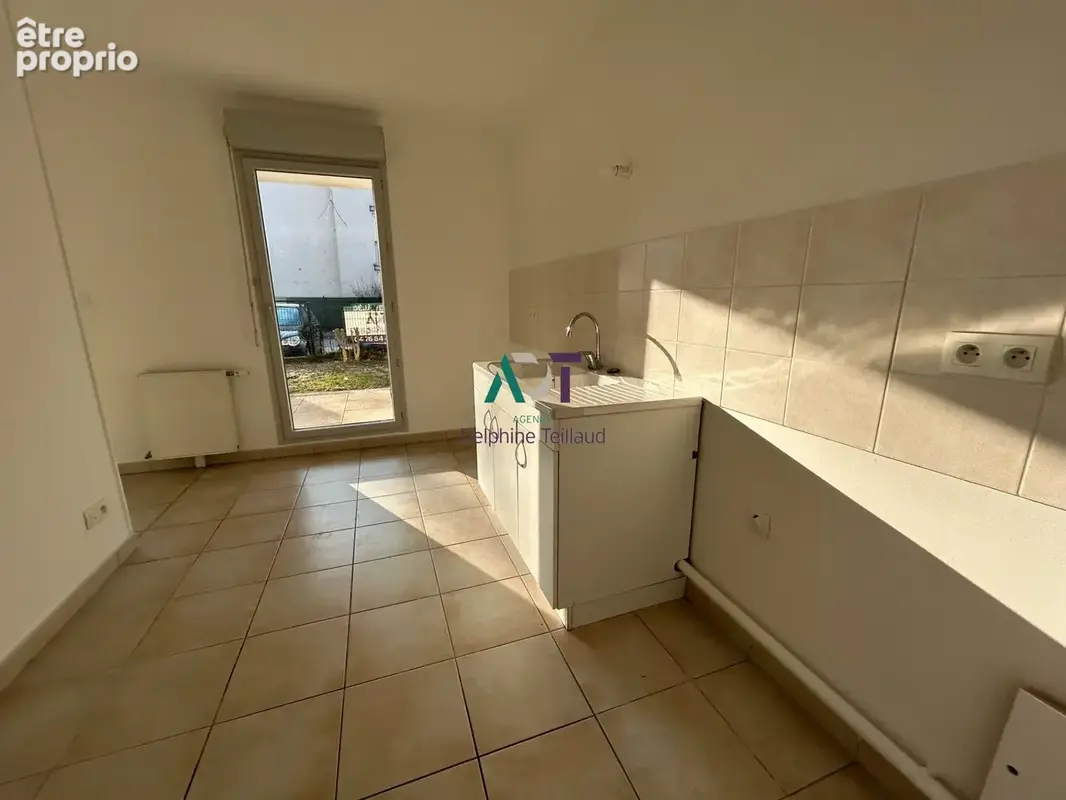 Appartement 3 pièces 70 m² à vendre à Meylan (38240) - photo 8