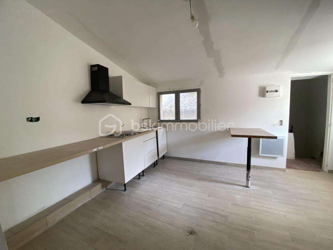 Immeuble à rénover – 150 m² – Fort potentiel investisseur - photo 10