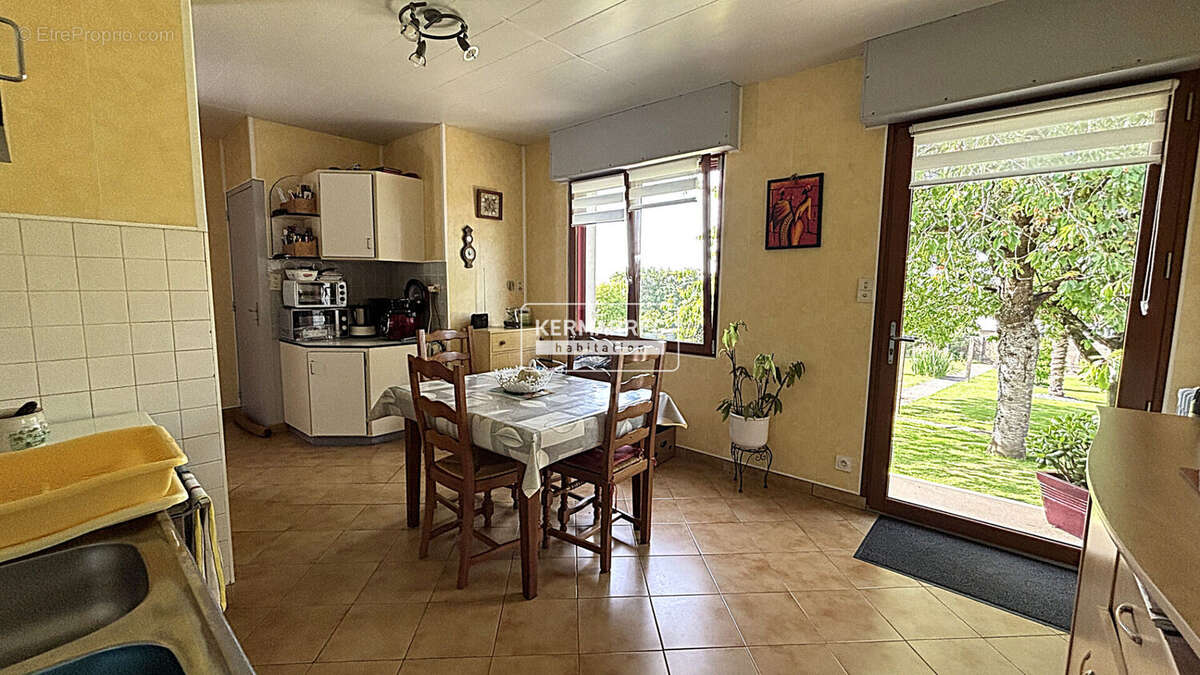 Maison à SAINT-M'HERVE