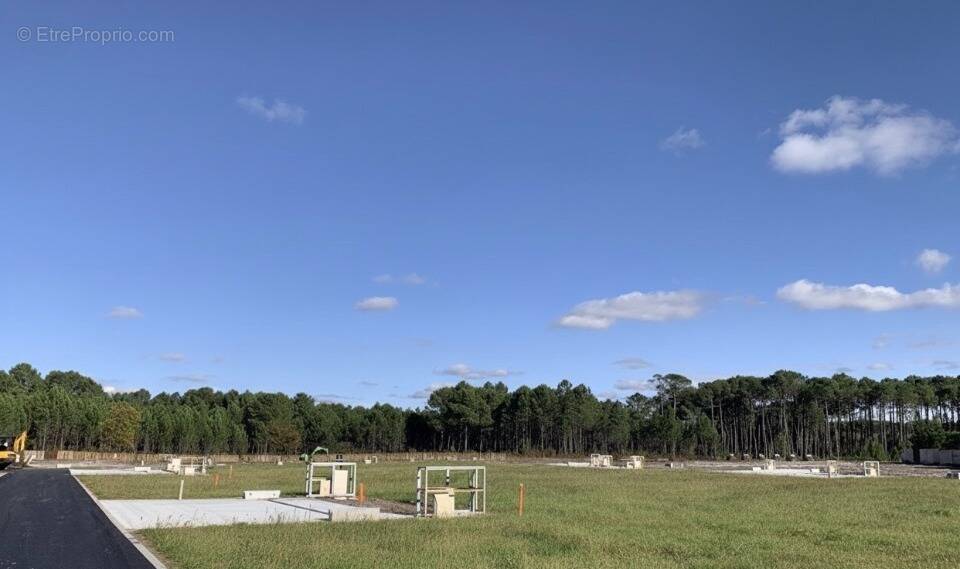 Terrain à BISCARROSSE