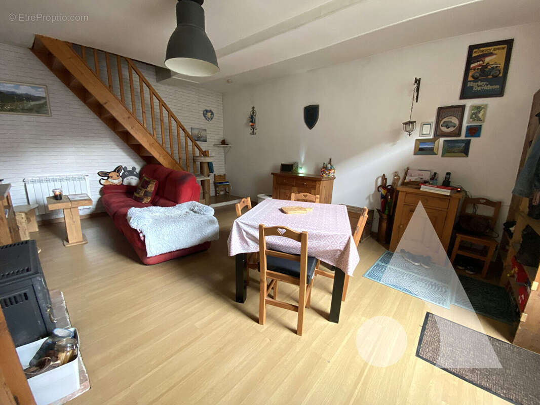 Maison à CREPY-EN-VALOIS