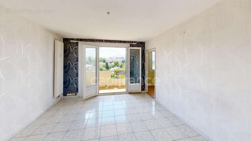 Appartement à RILLIEUX-LA-PAPE