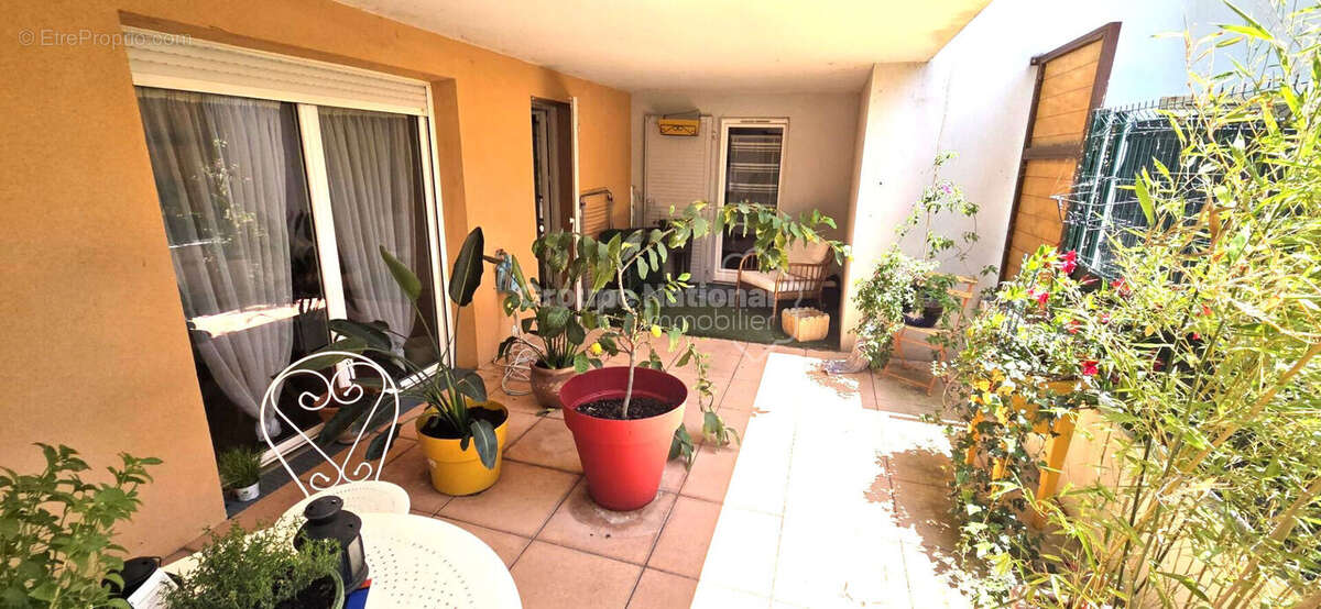 Appartement à MARSEILLE-14E