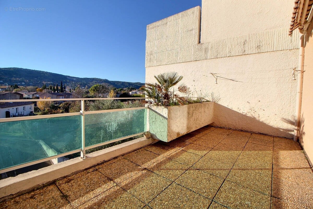 Appartement à DRAGUIGNAN