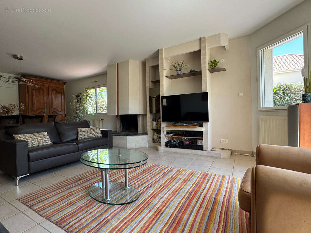 Maison - SAINT MARC - 165 m2 - photo 9