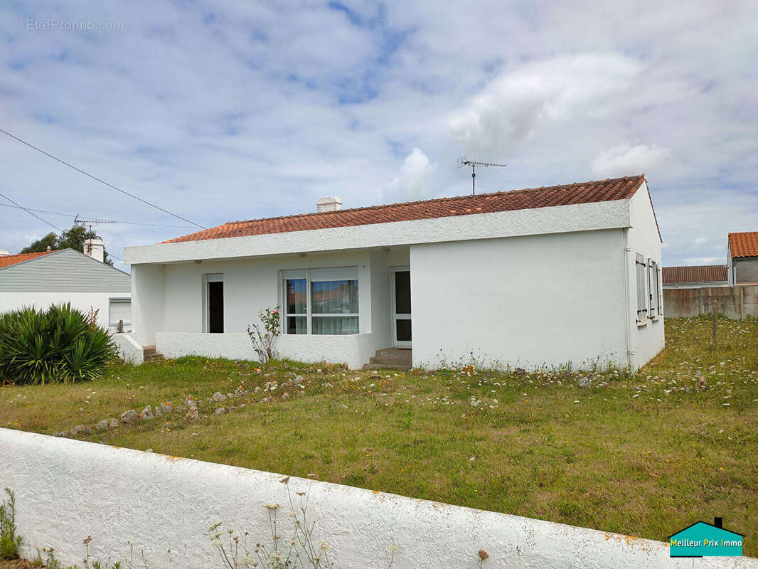 Maison à BEAUVOIR-SUR-MER