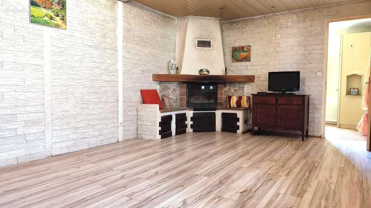 Maison à ROQUESTERON
