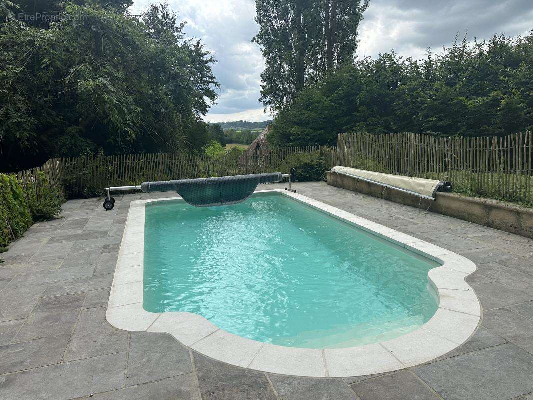 Maison à PONT-L'EVEQUE