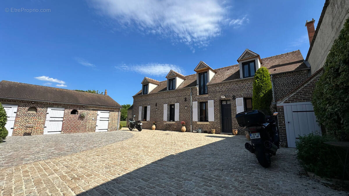 Maison à LE MEUX