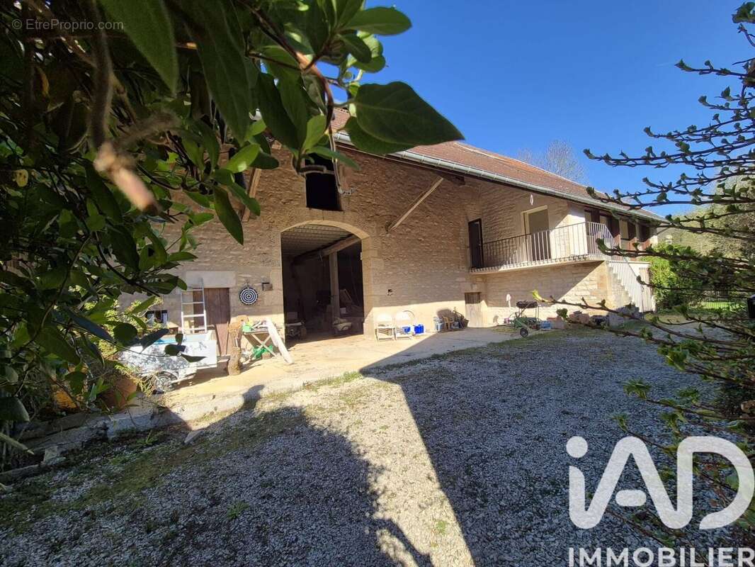 Photo 3 - Maison à CRY