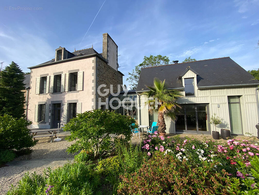 Maison à LA VILLE-ES-NONAIS