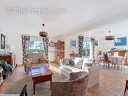 Maison à SAINT-SENIER-SOUS-AVRANCHES