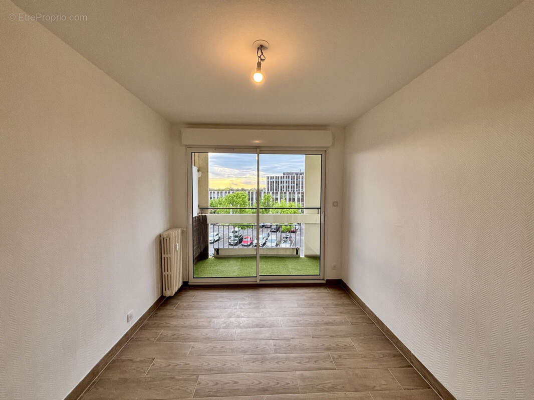 Appartement de 65m2 + parking + cave - photo 5