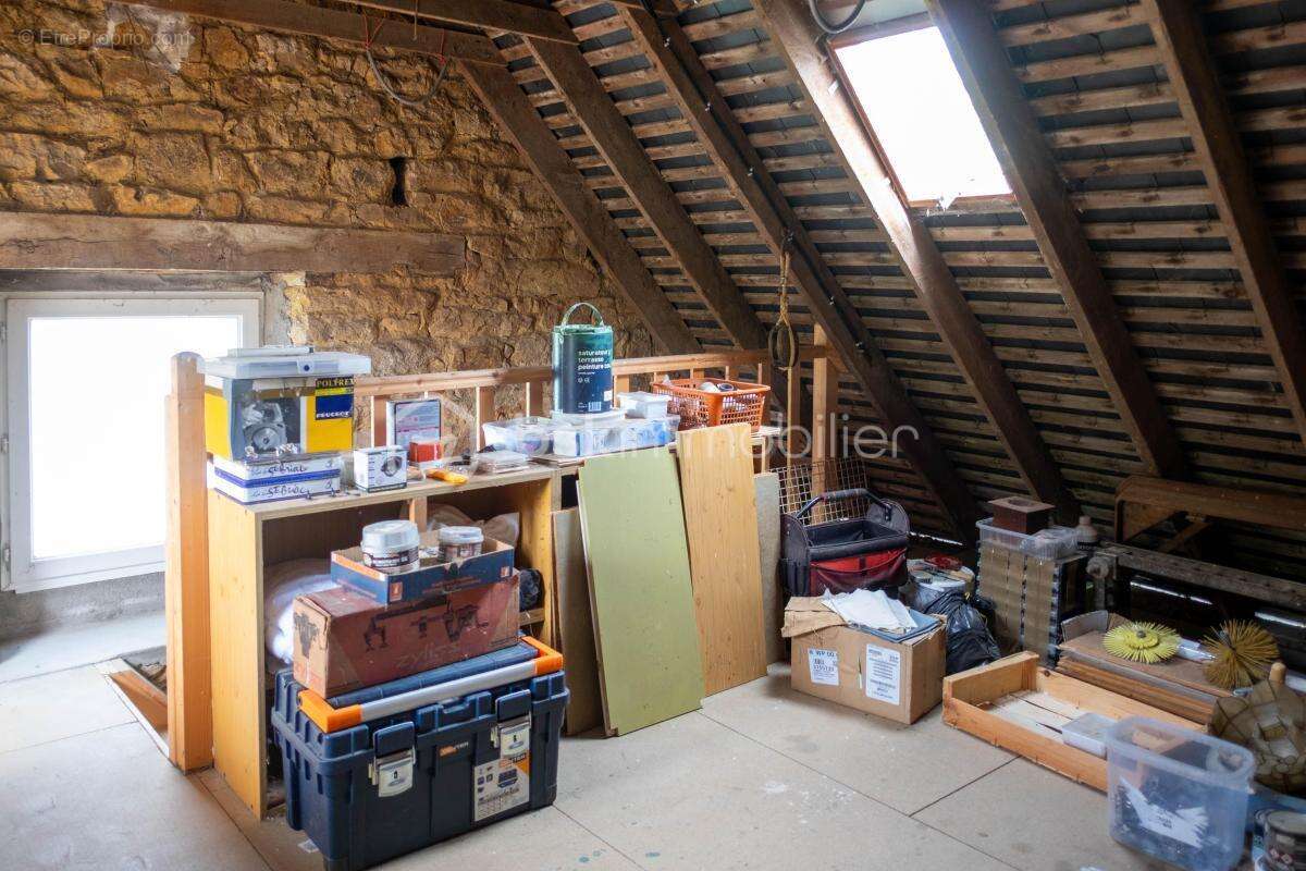 Superbe maison de caractère dans un cadre préservé - photo 27